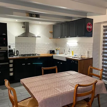 Holiday home Maison Toute Equipee *