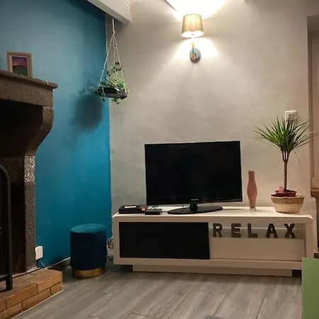 Holiday home Maison Toute Equipee