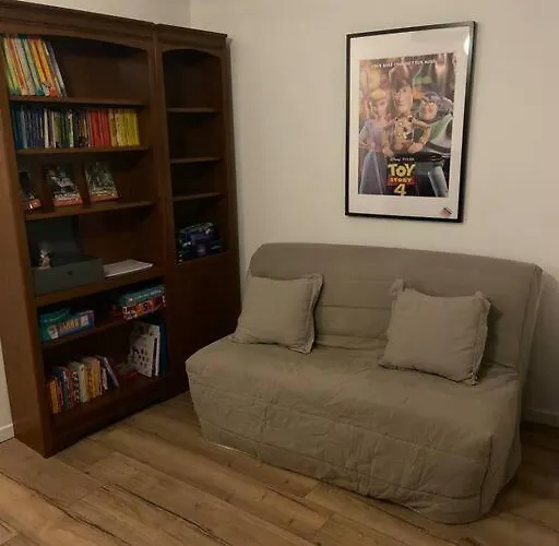 Maison Toute Equipee Holiday home Gerzat